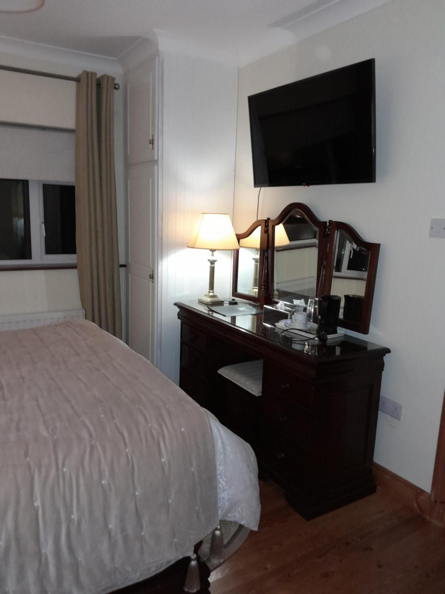 Woodhaven Manor H91Rc9D Hotel Galway Exterior foto